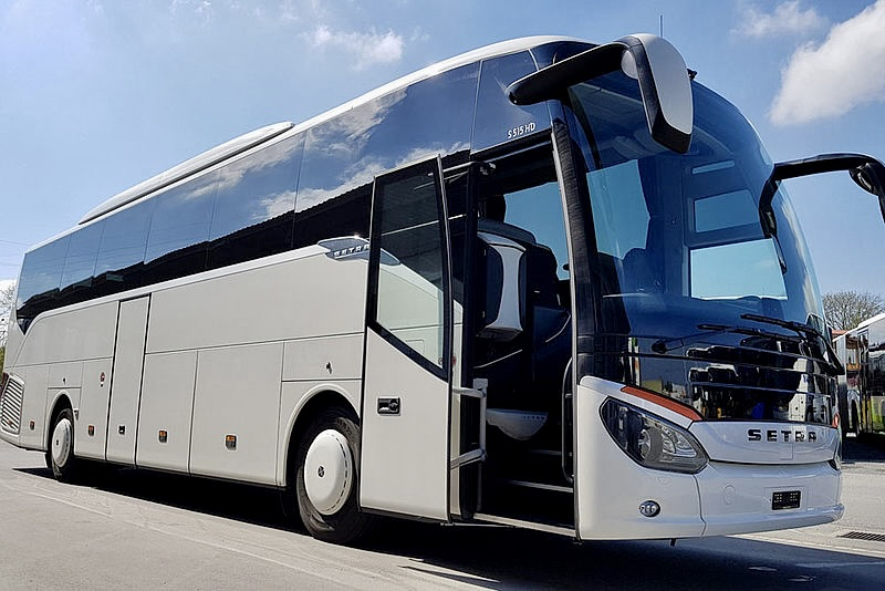 Bus rental