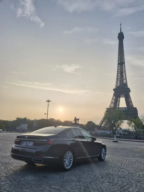 Chauffeur-driven sedan