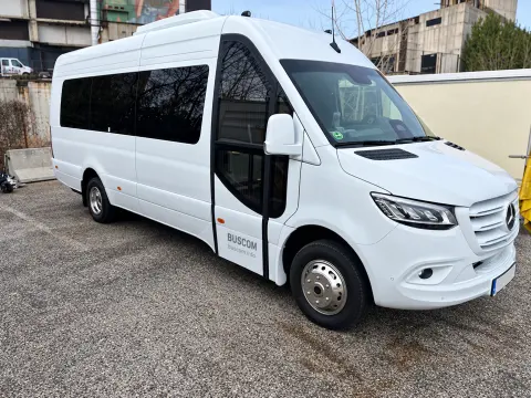 Minibus
